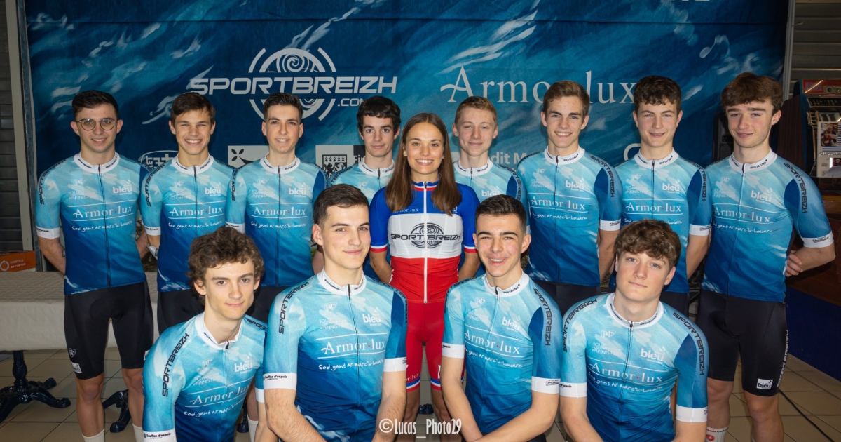 Nouvelle tenue et nouvelle appellation pour le Team Sportbreizh Armor-lux U19 !
